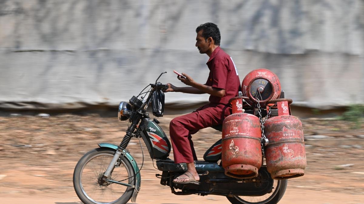 Why is India pushing piped gas now? | Explained